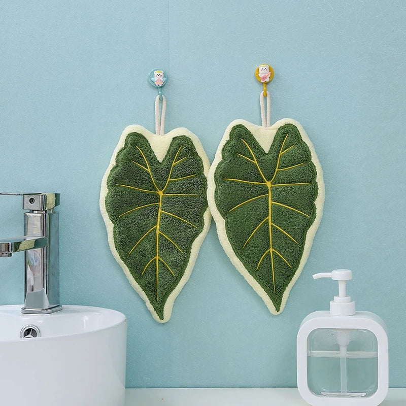 Leaf-Shaped Hand Towel – Hanging Kitchen Handkerchief