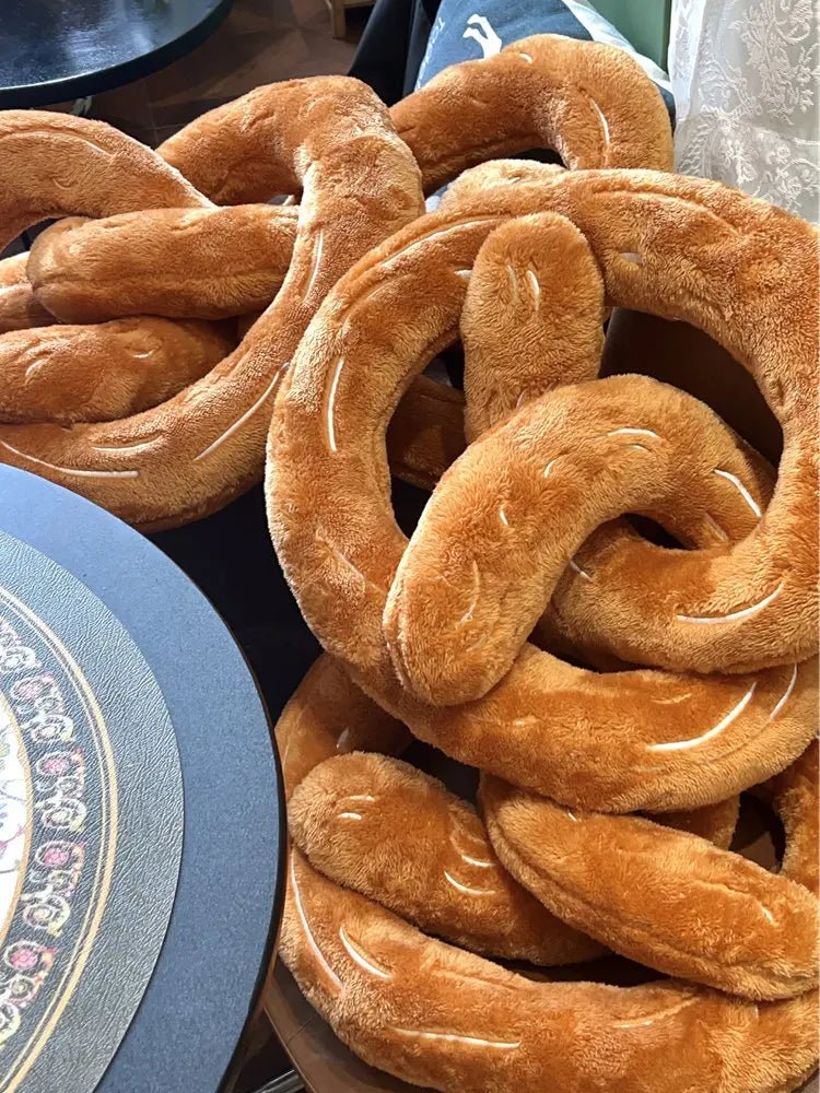 Plushie Realistic Giant Pretzel, 18" | 45 cm plush toy – – – Image 4 | Plushie Produce