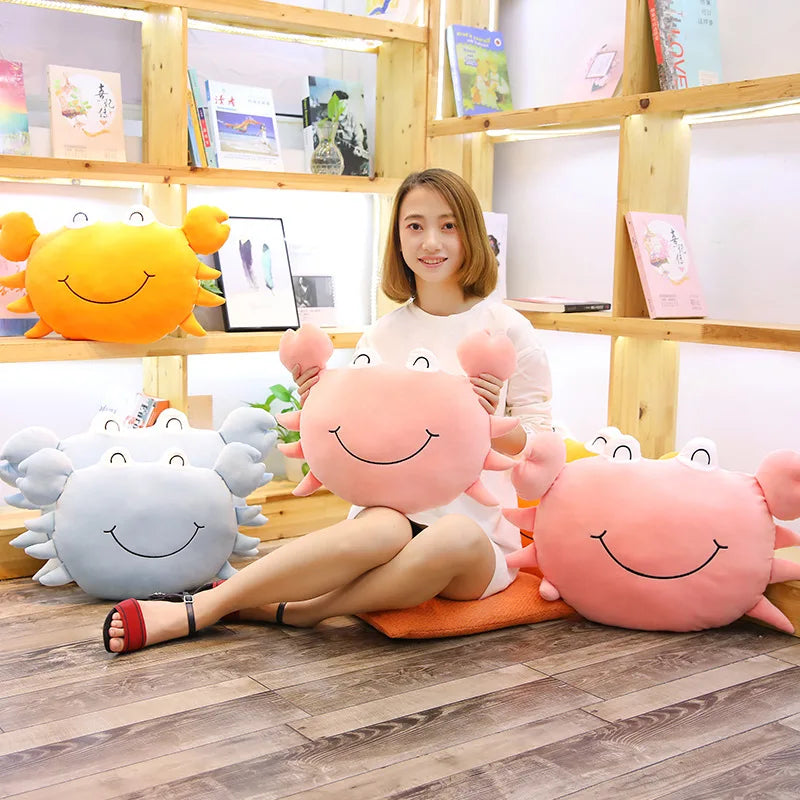 Smiling Crab Plushie, 18-24" | 45-60 cm