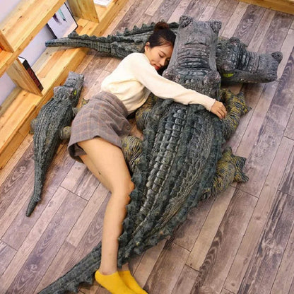 Ultimate Jumbo Lifelike Crocodile Plushie, Dos Estilos, 6.5'' | 200 centímetros