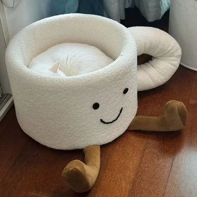 Coffee Cup-Shaped Cat Bed – Cozy Plush Cat House & Nest
