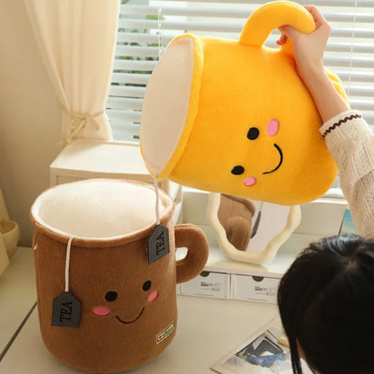 Peluche Taza de Té, Tres Colores, 13" | 34 centímetros