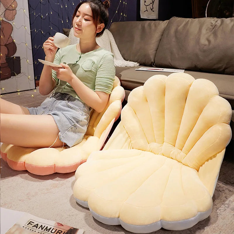 Juguete de peluche Jumbo Serene Clam, 16-60" | 40-150 centímetros