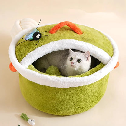 Cooking Pot Pet Bed 🍲 | Cozy Plush Bed for Cats and Small Dogs