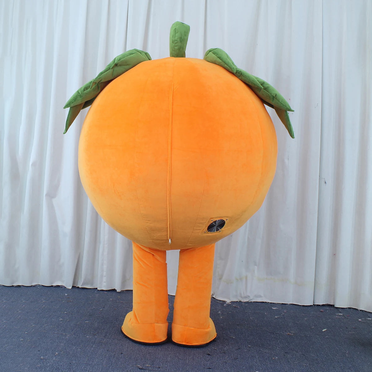 Plush Inflatable Orange Costume, heights 5-6 feet (1.50-1.85 m)