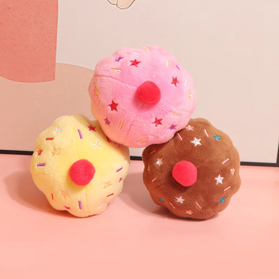 Cupcake Squeaky Dog Toy – Food-Themed Plush Pet Toy