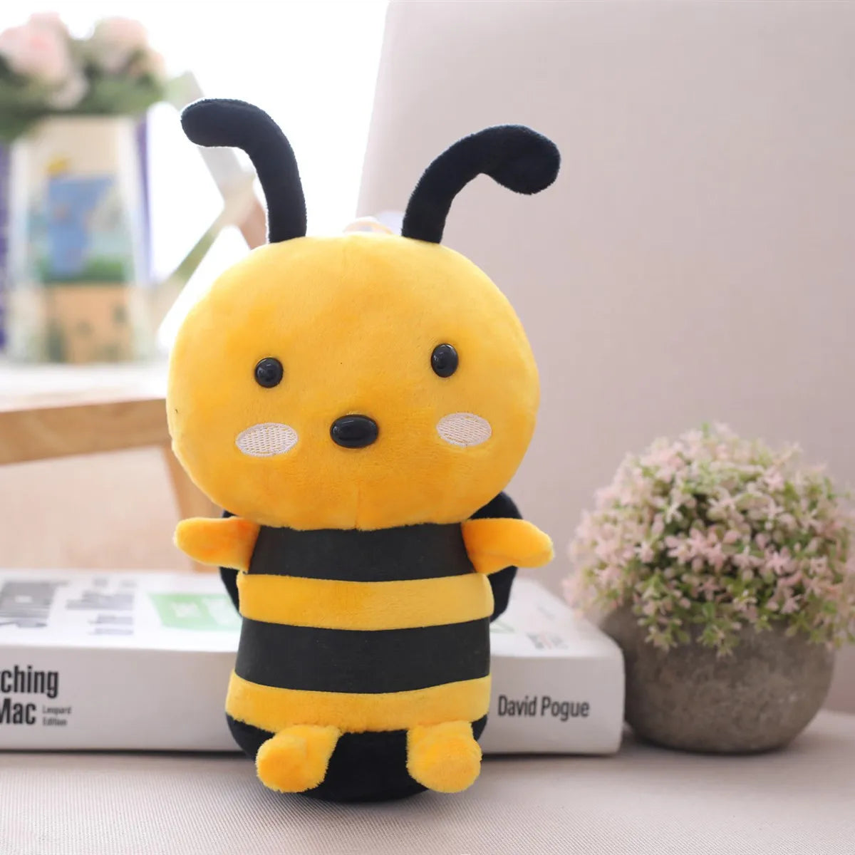 Cartoon Kawaii Honeybee Plushie, 8" | 20 cm