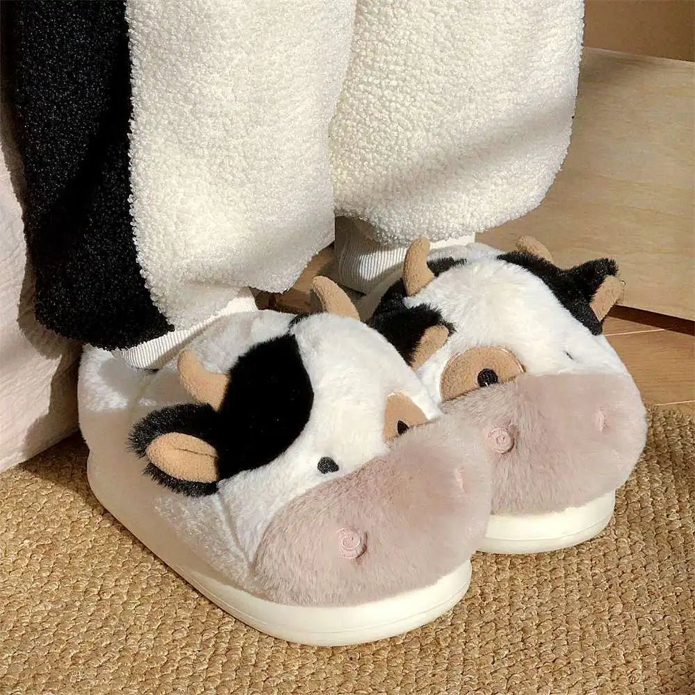 Pantofole di peluche a forma di mucca, US Uomini 4-8.5 / Donne 5.5-10