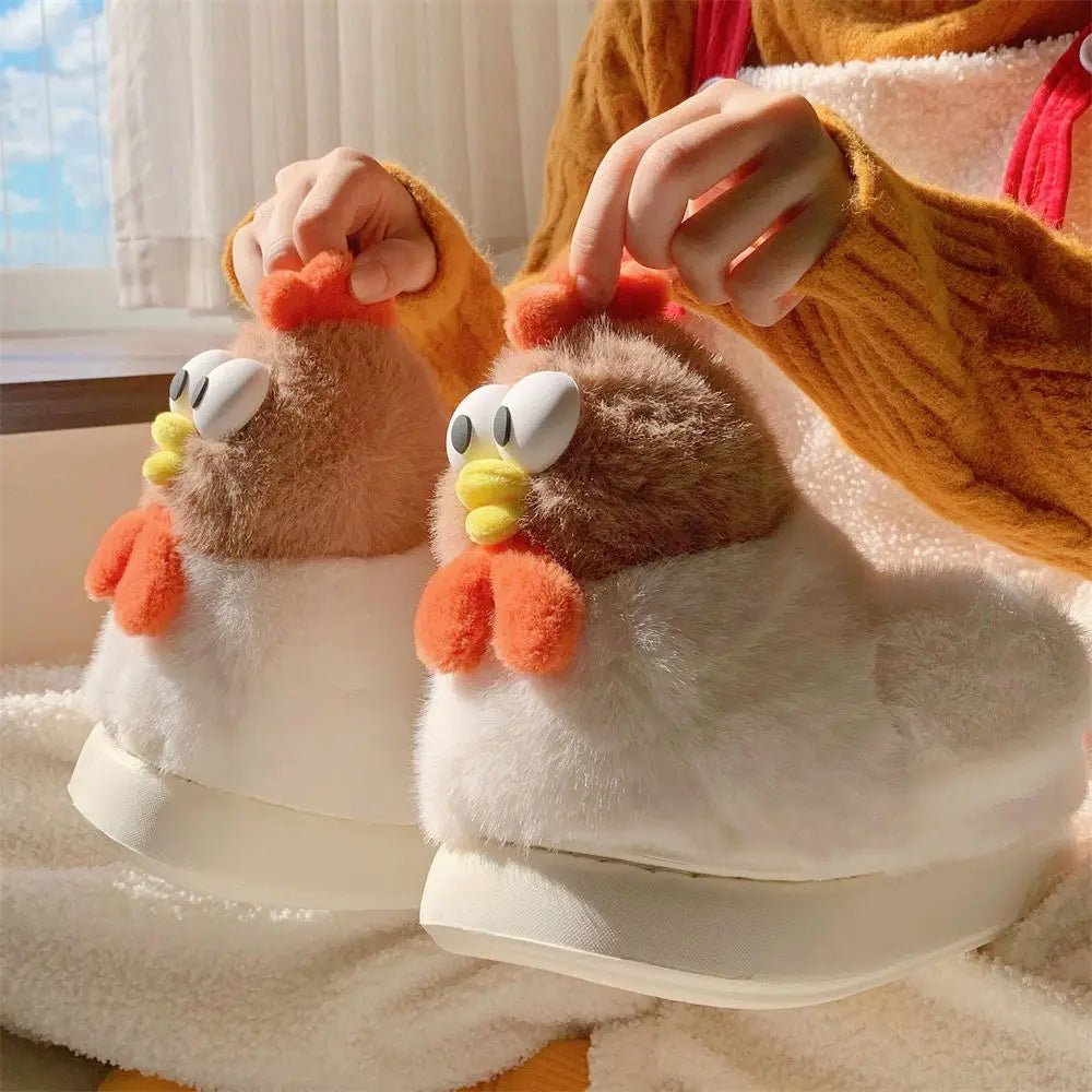 Plushie Cozy Hen Slippers, US Men 4-6/ Women 5.5-7.5