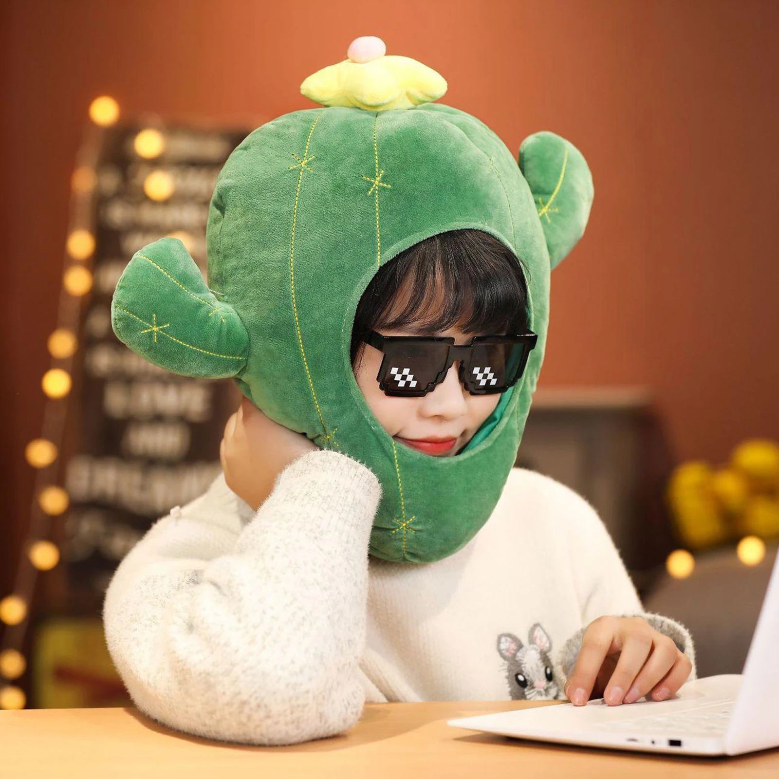 Chapeau Cactus en Peluche : Confortable, Original et Parfait pour Toutes les Occasions !