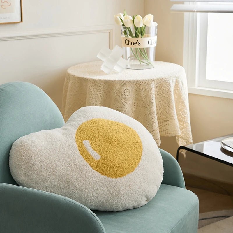 Coussin en peluche œuf poché, 20" | 50 cm