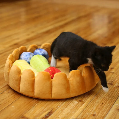 Plushie Fruit Tart Pet Bed for Cats and Small Dogs plush toy – – – Image 3 | Plushie Produce